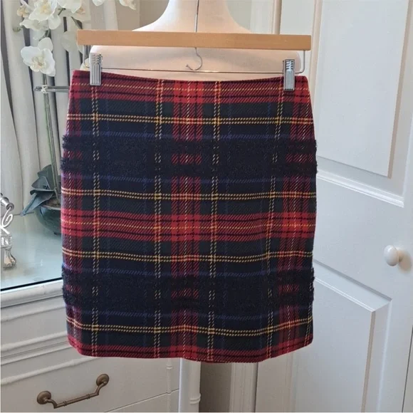 NWT, J Crew, Stewart Tartan Plain holiday mini pencil skirt, 4 - Picture 1 of 8